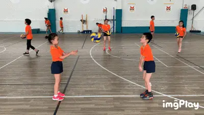 2025年东运会｜ 女篮少帅初生之犊不怕虎 陈玉霞挑战双金