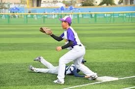 [综合]陈情缘夺得女子花剑个人赛冠军