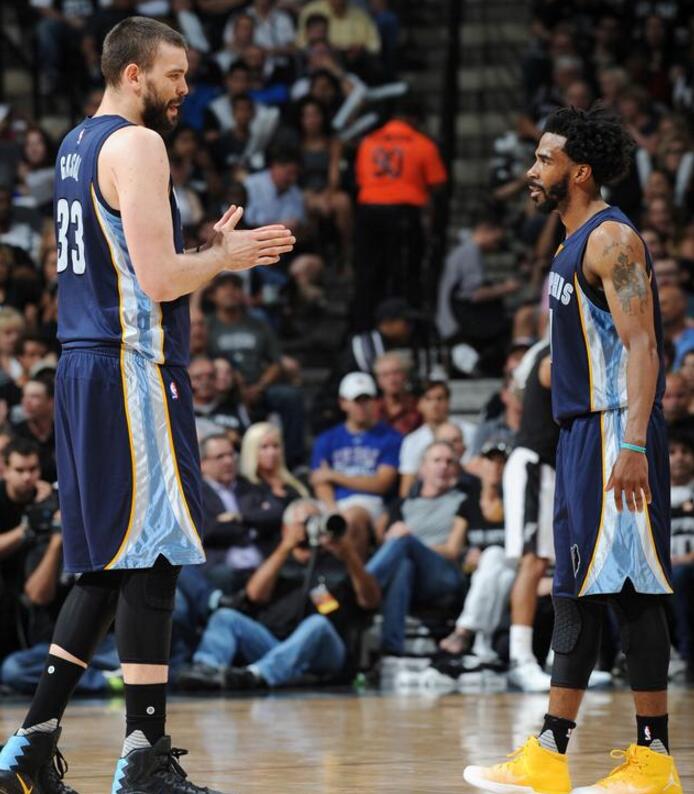 球转播权和 球转播权和