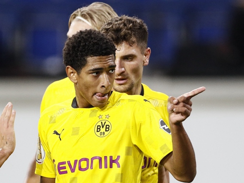 轻松击败强 轻松击败强